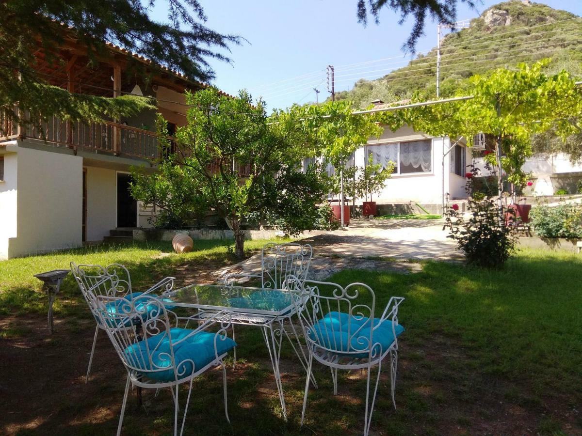 Green Leaves Nea Iraklitsa Exterior foto